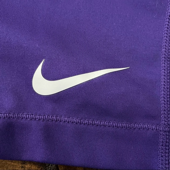 Like New!! Nike Compression Shorts XL - Picture 3 of 8